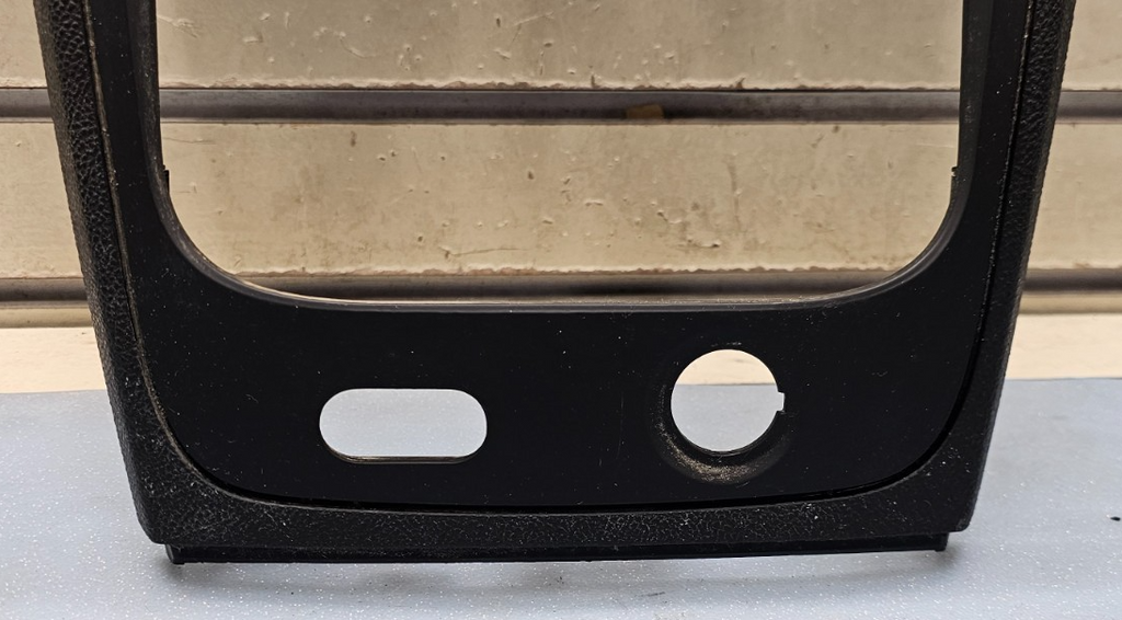 🔥06-11 Chevrolet HHR Center Dash AM FM Radio Trim Panel Stereo Display Gray B37