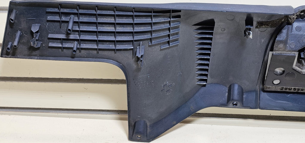 🔥95-99 CHEVY GMC TRUCK CK INSTRUMENT PANEL DASH KNEE BOLSTER PANEL BLUE OEM