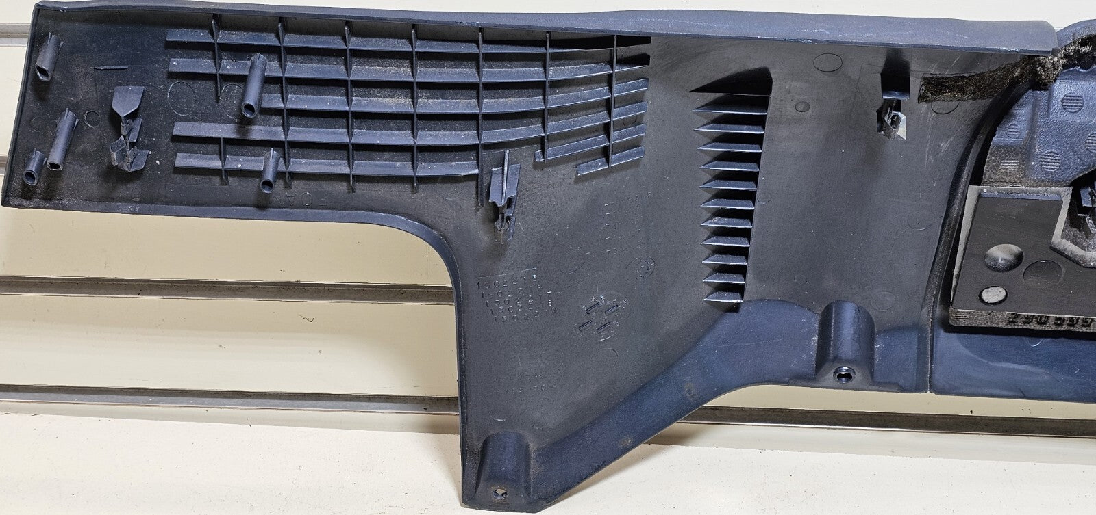 🔥95-99 CHEVY GMC TRUCK CK INSTRUMENT PANEL DASH KNEE BOLSTER PANEL BLUE OEM