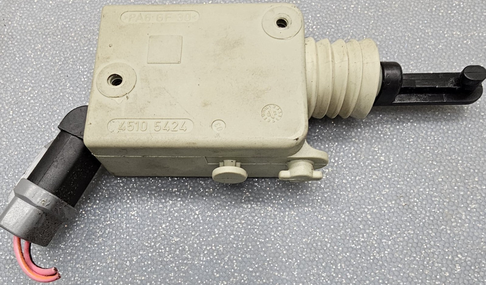 01-04 FORD ESCAPE MAZDA TRIBUTE REAR LIFTGATE LOCK LATCH ACTUATOR OEM/FE