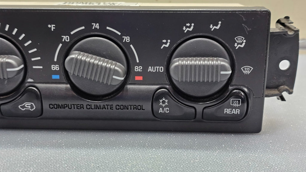 97-03 Ford Econoline E150 Dash AC Heater Temperature Climate Control Conditioner