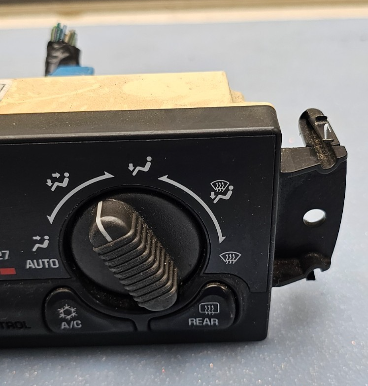 🔥99-02 Silverado Sierra Dash A/C HVAC Heater Climate Control Temperature Black