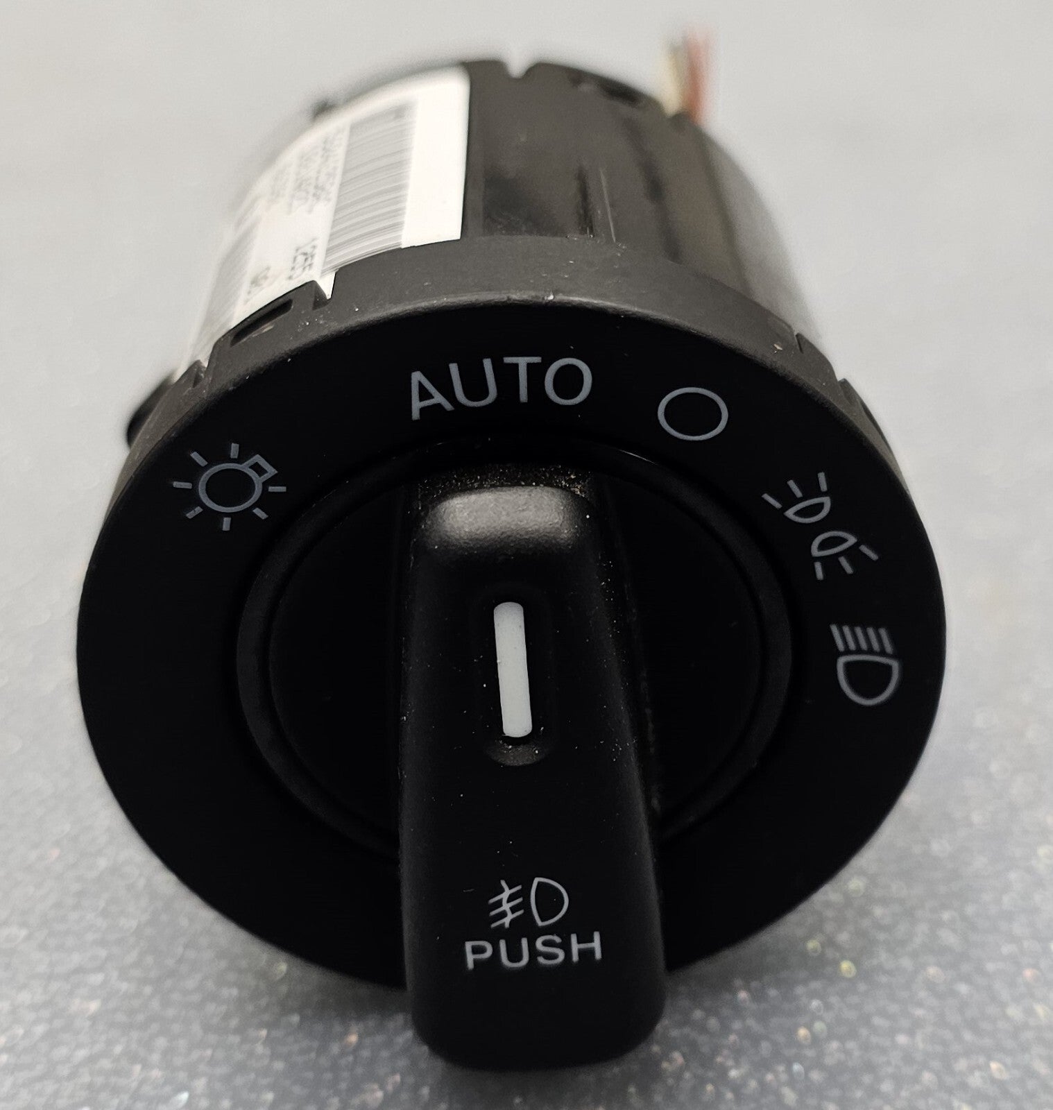 11-20 JEEP GRAND CARAVAN TOWN COUNTRY HEAD LIGHT HEAD LAMP SWITCH BUTTON CONTROL
