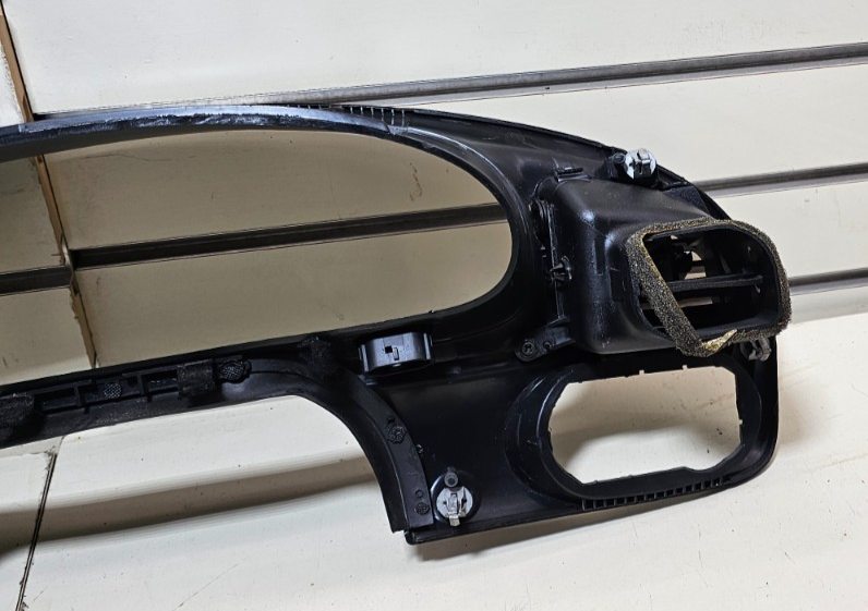 🔥04-07 Taurus Dash Instrument Cluster Speedometer Tachometer Bezel Panel Black