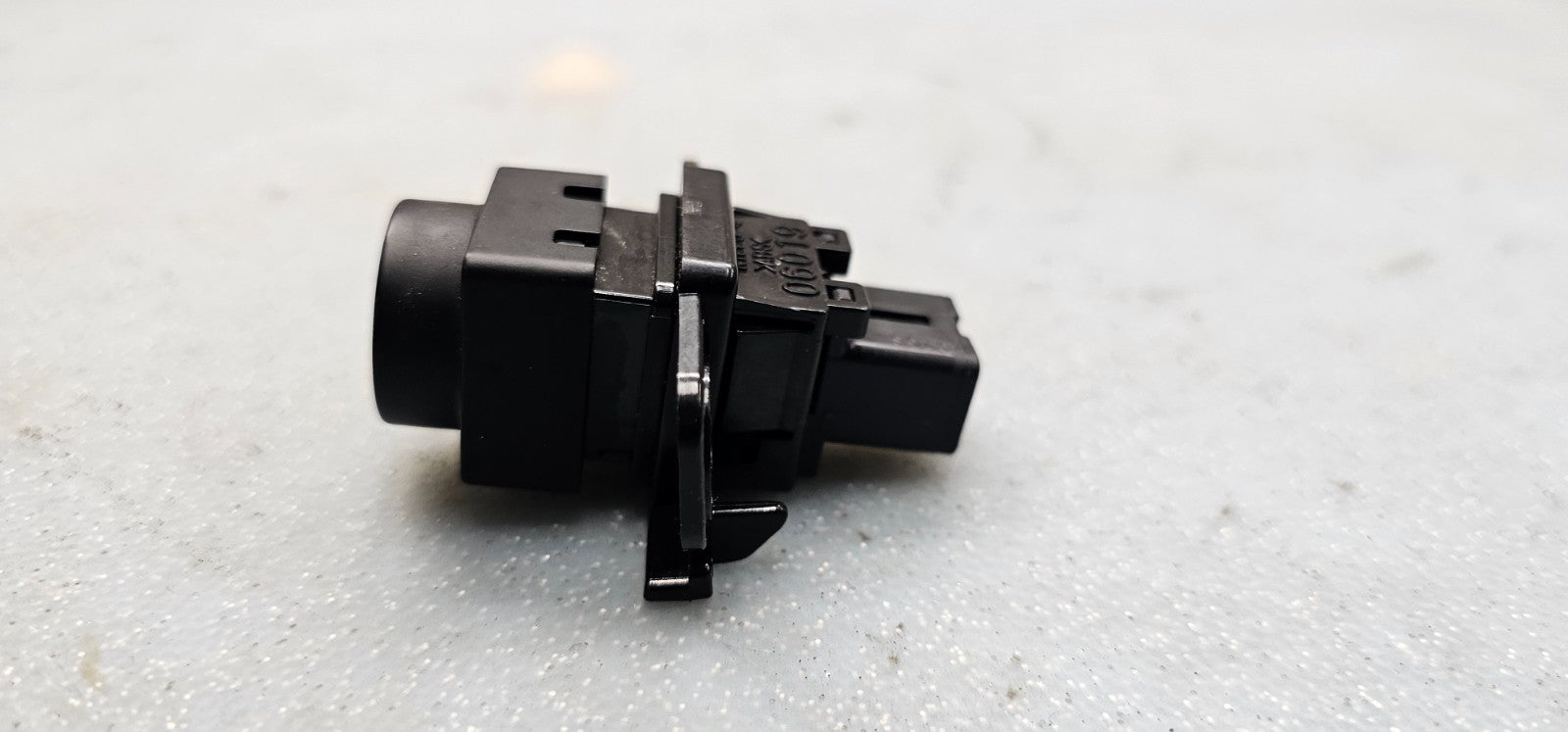 🔥04–15 Altima Maxima Rogue Hazard Emergency Warning Switch Assembly Black OEM