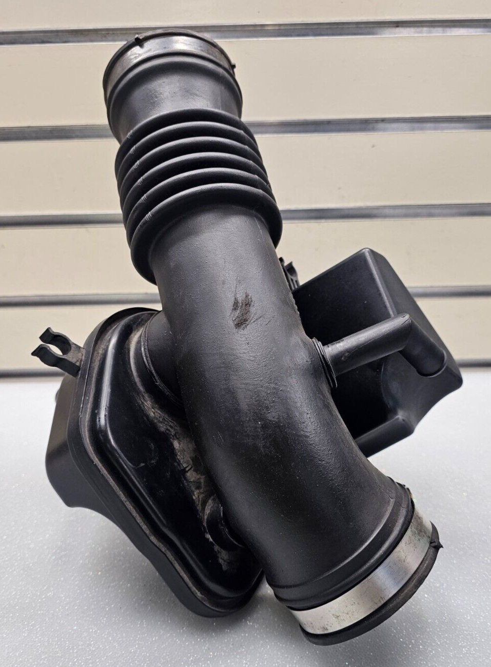 🔥02-06 NISSAN ALTIMA AIR INTAKE CLEANER TUBE PIPE TRIM