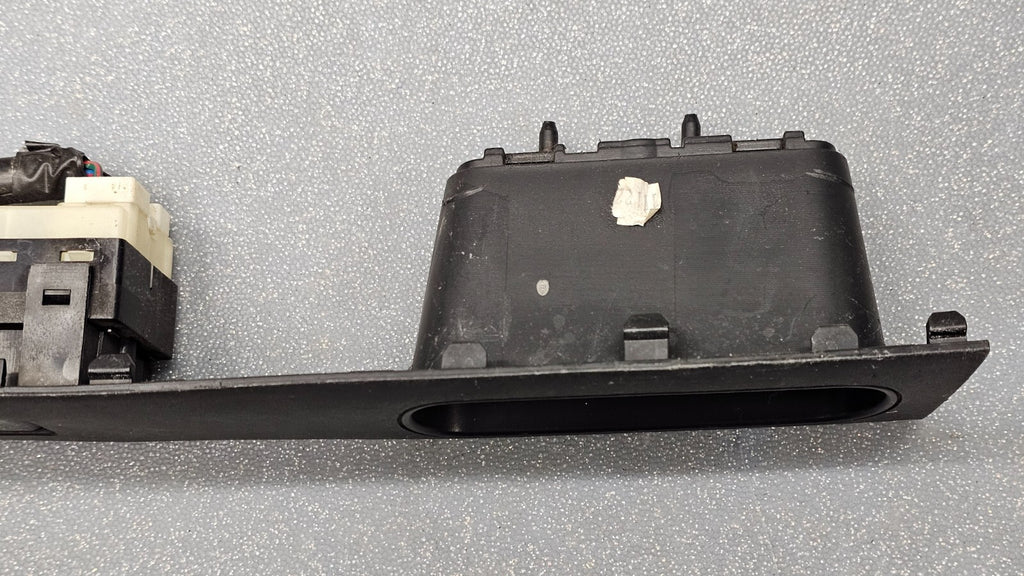 07-10 Nissan Sentra Window Control Door Lock Switch Front Right Passenger Black