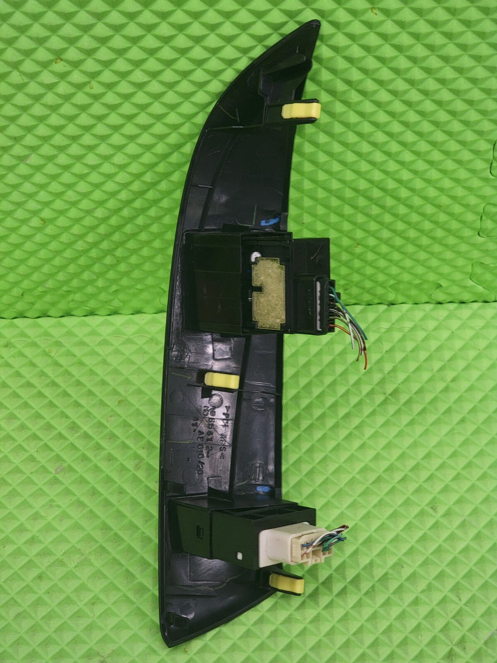 🔥04-08 Toyota Sienna Driver Left Radio Climate Bezel Trim w/Switches BLACK OEM