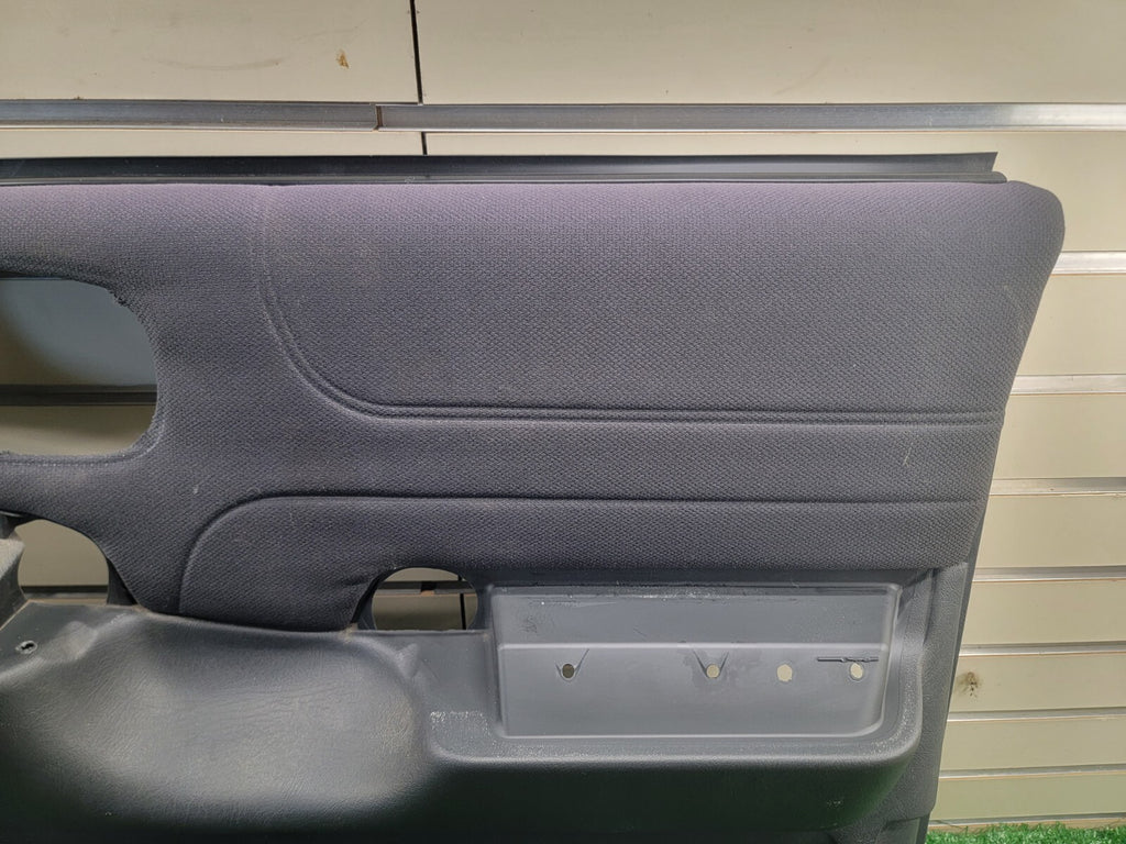 🔥98-04 Chevy Blazer Jimmy GMC Sonoma Front Door Panel Passenger Black