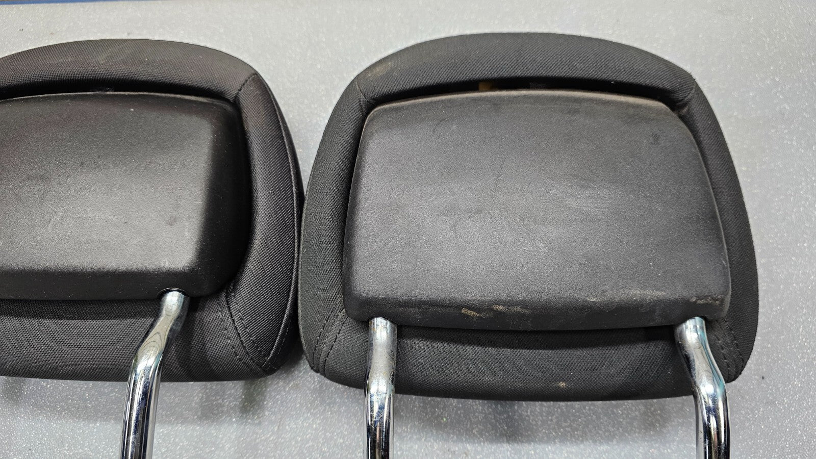 🔥10-14 Dodge Avenger / Chrysler 200 Front Seat HEADREST Set 2 Cloth BLACK CH51