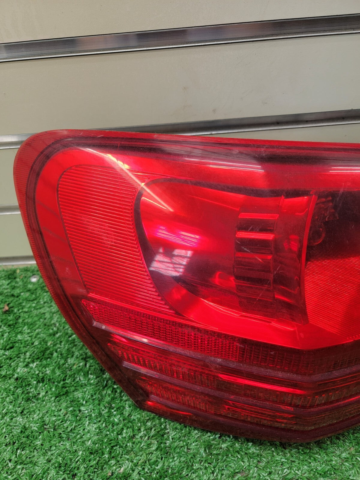 🔥2008-2013 Nissan Rogue Tail Light Lamp Left Driver Side Assembly Chrome