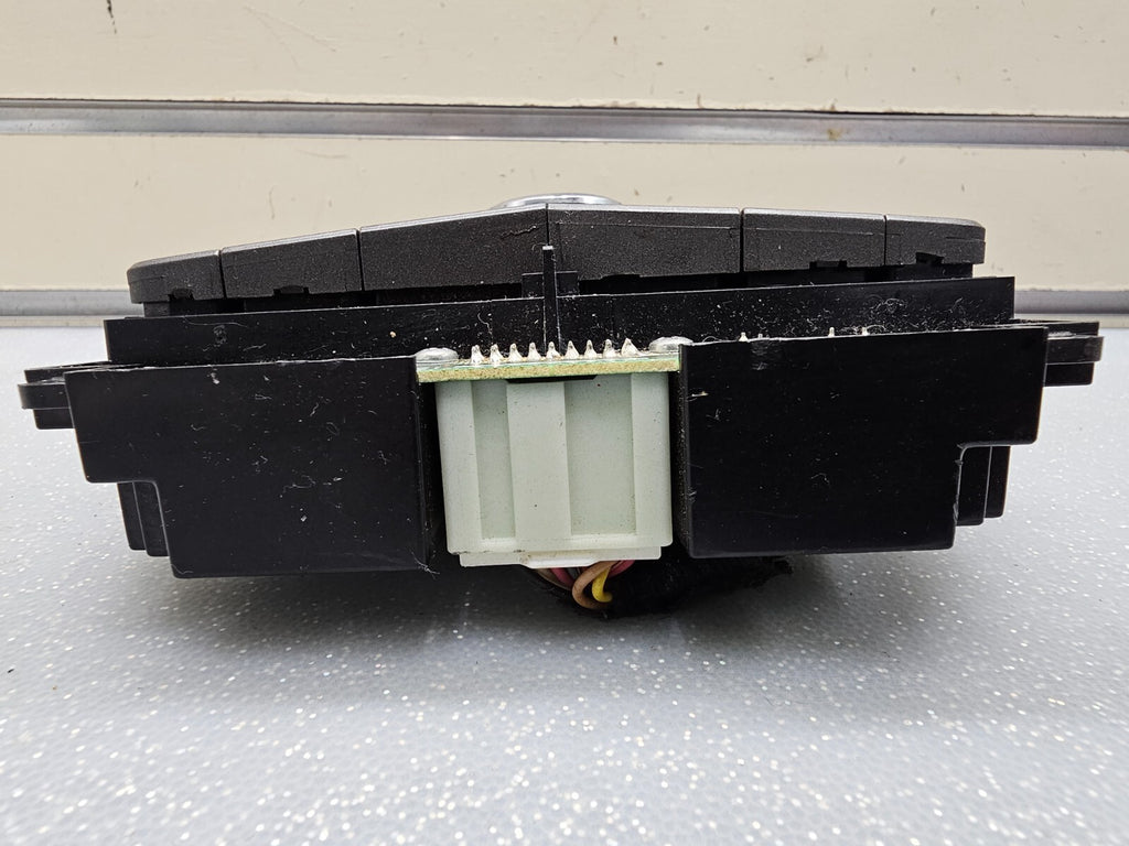 🔥10-12 Cadillac SRX Dash Radio Climate Control Panel AM-FM-CD-MP3 AUX OEM
