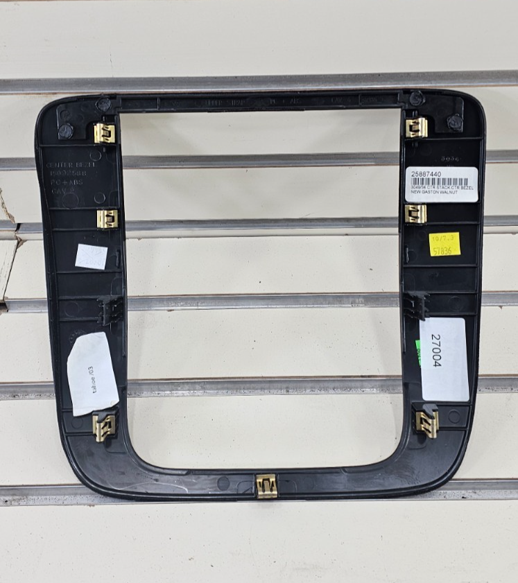 🔥07-13 SUBURBAN TAHOE YUKON CENTER DASH RADIO BEZEL TRIM WOODGRAIN