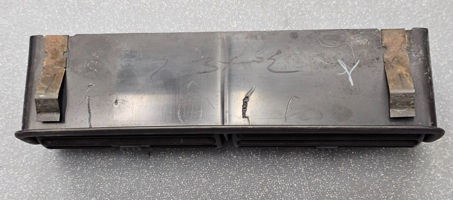 🔥96-18 EXPRESS SAVANNA 94-97 Sonoma Center Dash A/C HVAC Air Vent Heater Panel