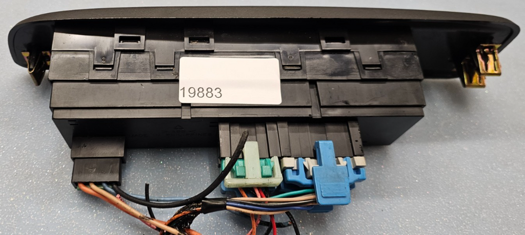 🔥02-05 BUICK RAINER ENVOY RIGHT PASSENGER SIDE WINDOW SWITCH BLACK