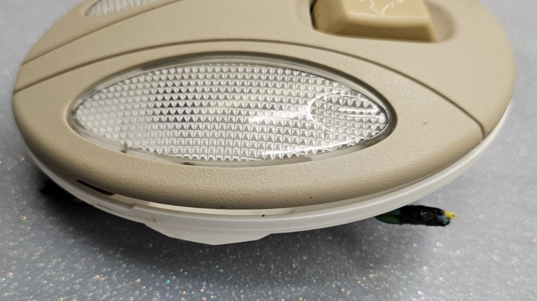 🔥03-07 ION Dome Map Interior Courtesy Reading Lamp Light SUNROOF Assembly Tan