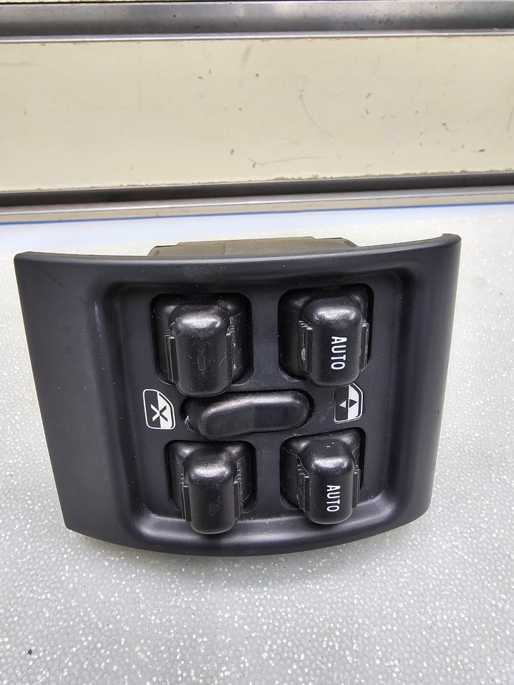 🔥01-05 Chrysler PT Cruiser 4D WAGON Left Driver Power Master Window Switch WS14