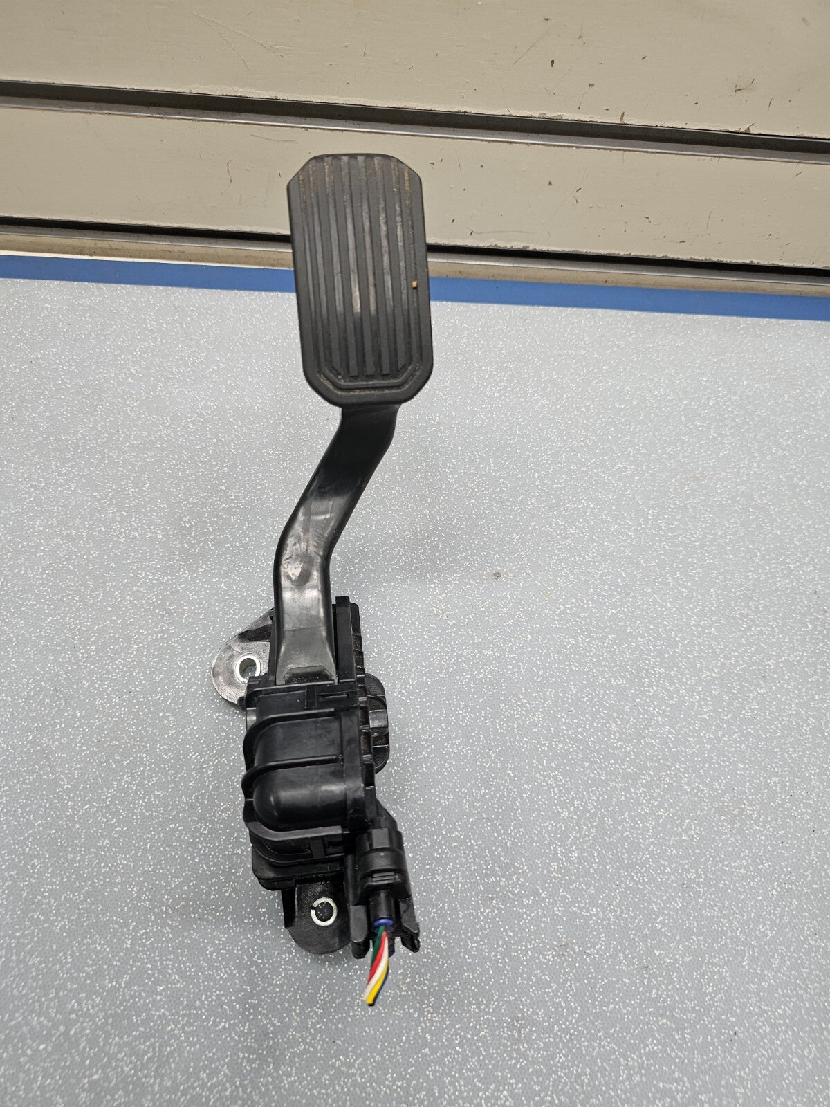 🔥2004 -  2009 Toyota Prius Gas Accelerator Pedal  OEM