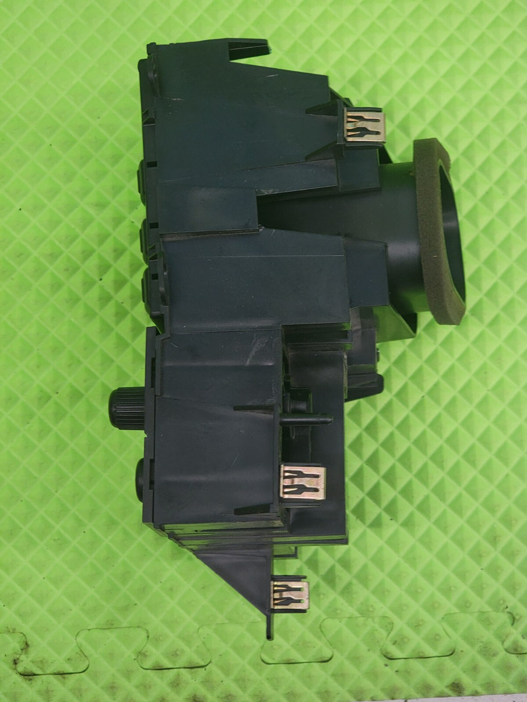 🔥1999-2006 Chevy Silverado Sierra Headlight Switch Air Vent left black
