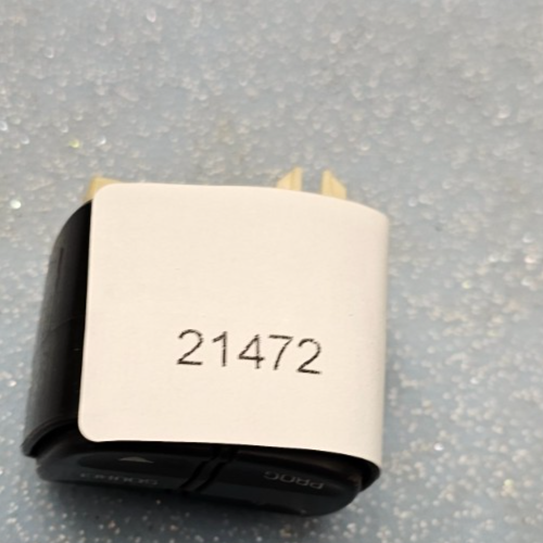 🔥03-09 YUKON SIERRA CALL SOURCE SWITCH Steering Wheel Control Button Black
