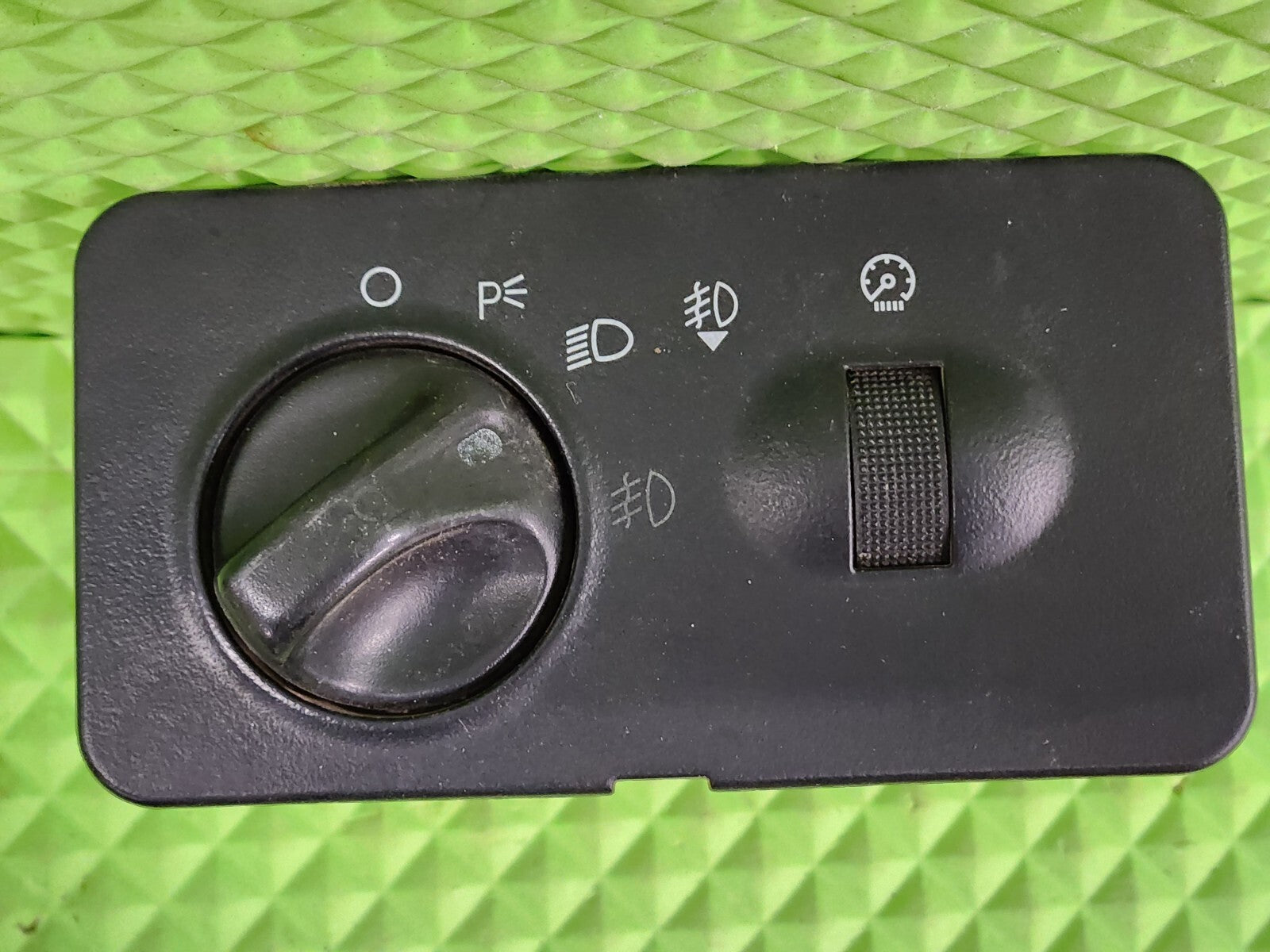 🔥97-03 Ford F-150 EXPEDITION Headlight Dimmer Lamp Switch BLACK HS3