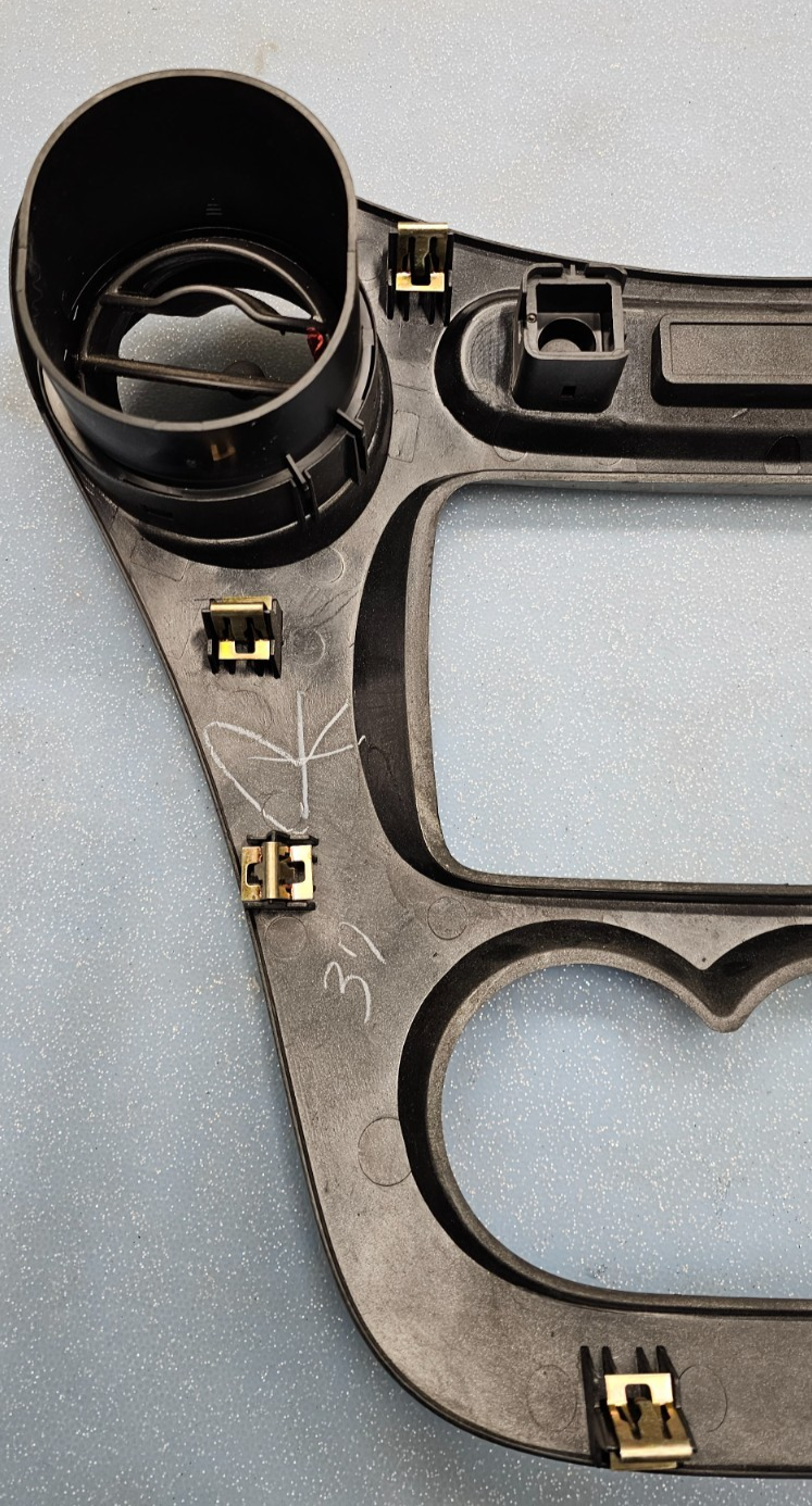🔥2003-2007 Saturn Ion Radio AC Climate Control Bezel Assembly Vents silver