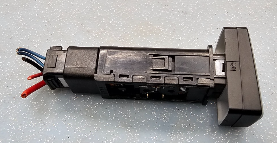 🔥04-12 Spectra Santa Fe Rear Windshield Defrost Control Switch Assembly Black