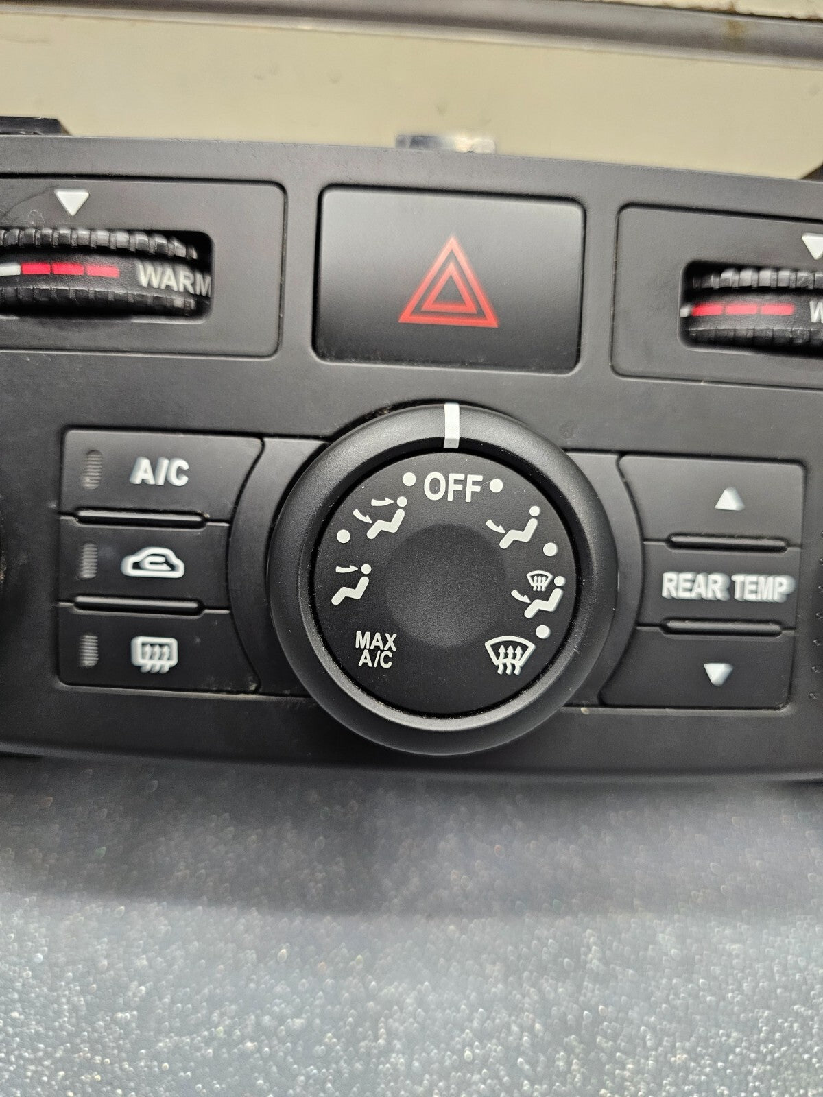 🔥06-14 Kia Sedona Dash A/C Heater Temperature Climate Control Conditioner OEM