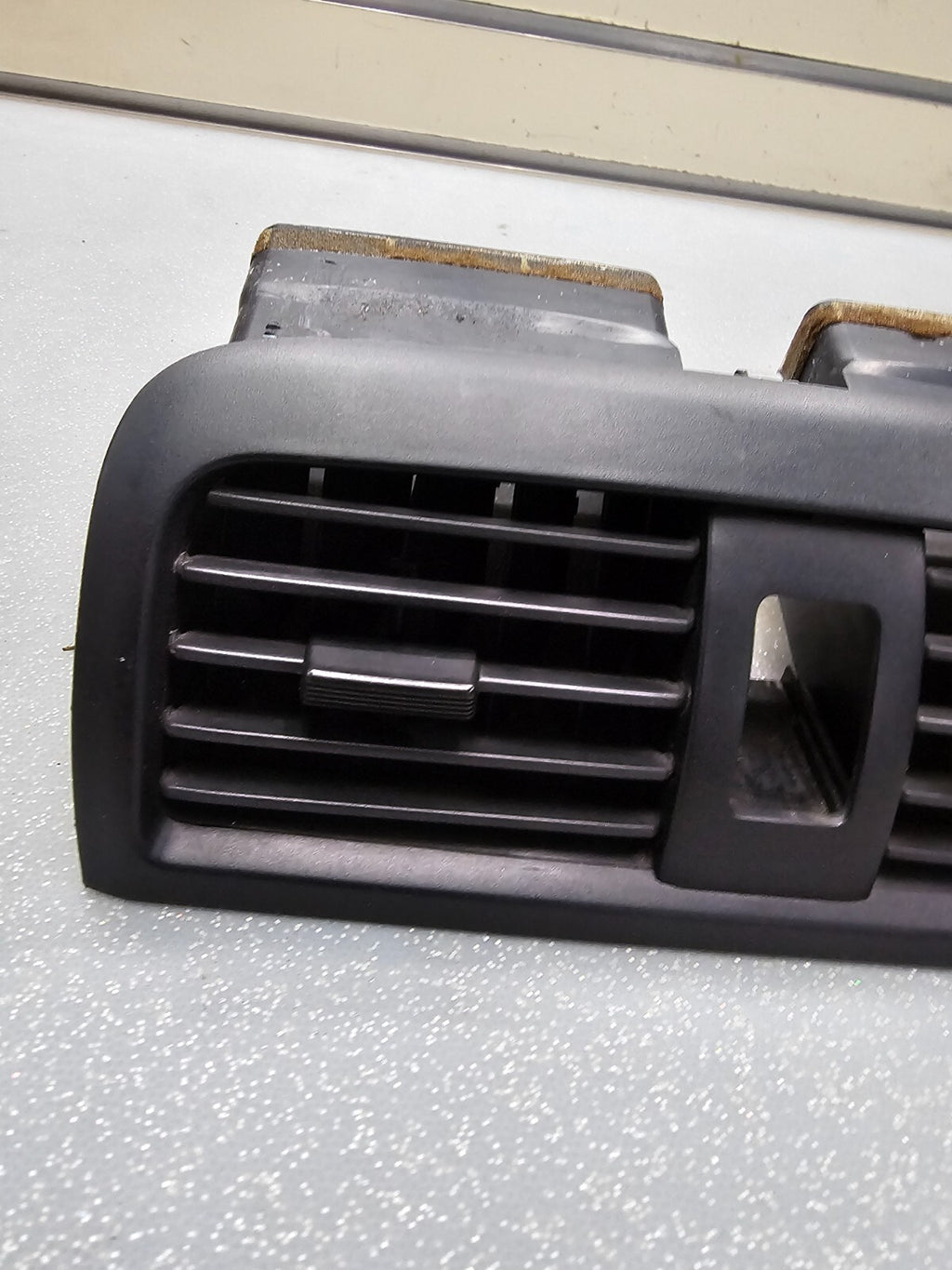 🔥00-04 Toyota Avalon Center Dash Dashboard Air Vents A/C Heater BLACK OEM