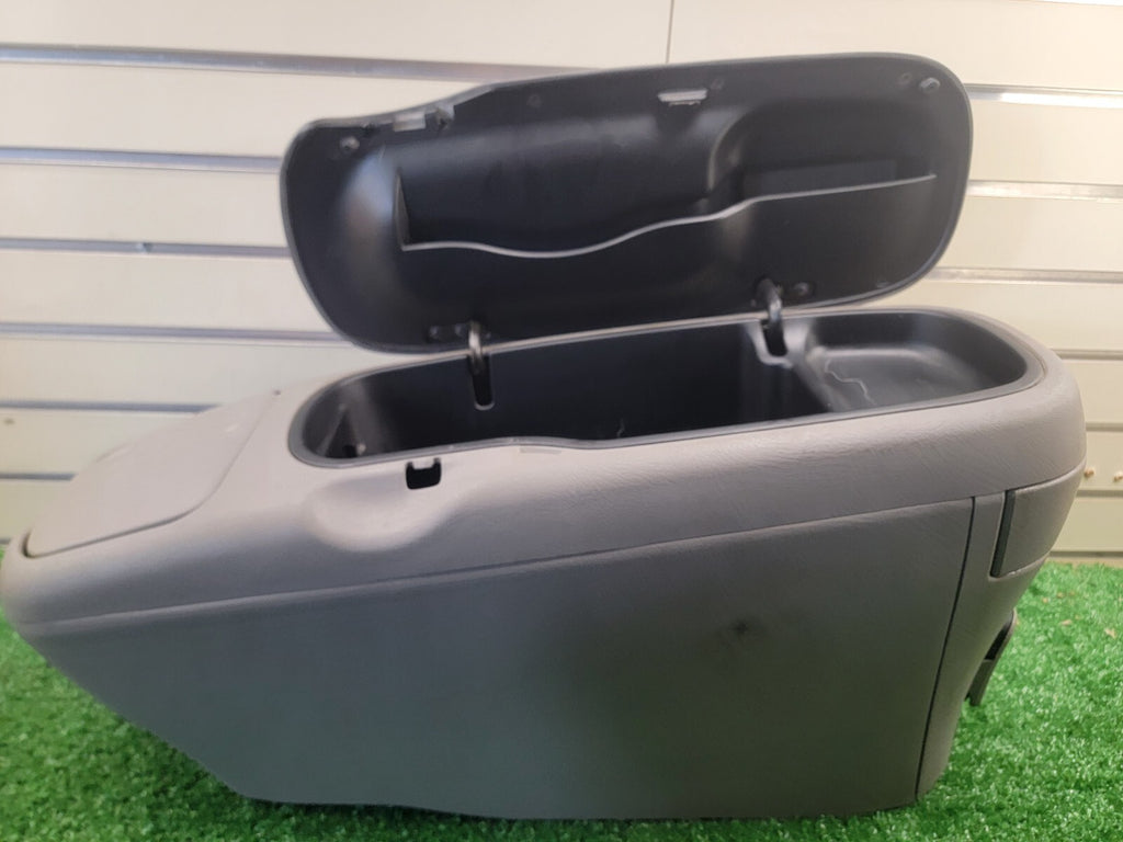 🔥95-99 CHEVY SILVERADO GMC C/K YUKON CENTER FRONT FLOOR CONSOLE CUPHOLDER GRAY