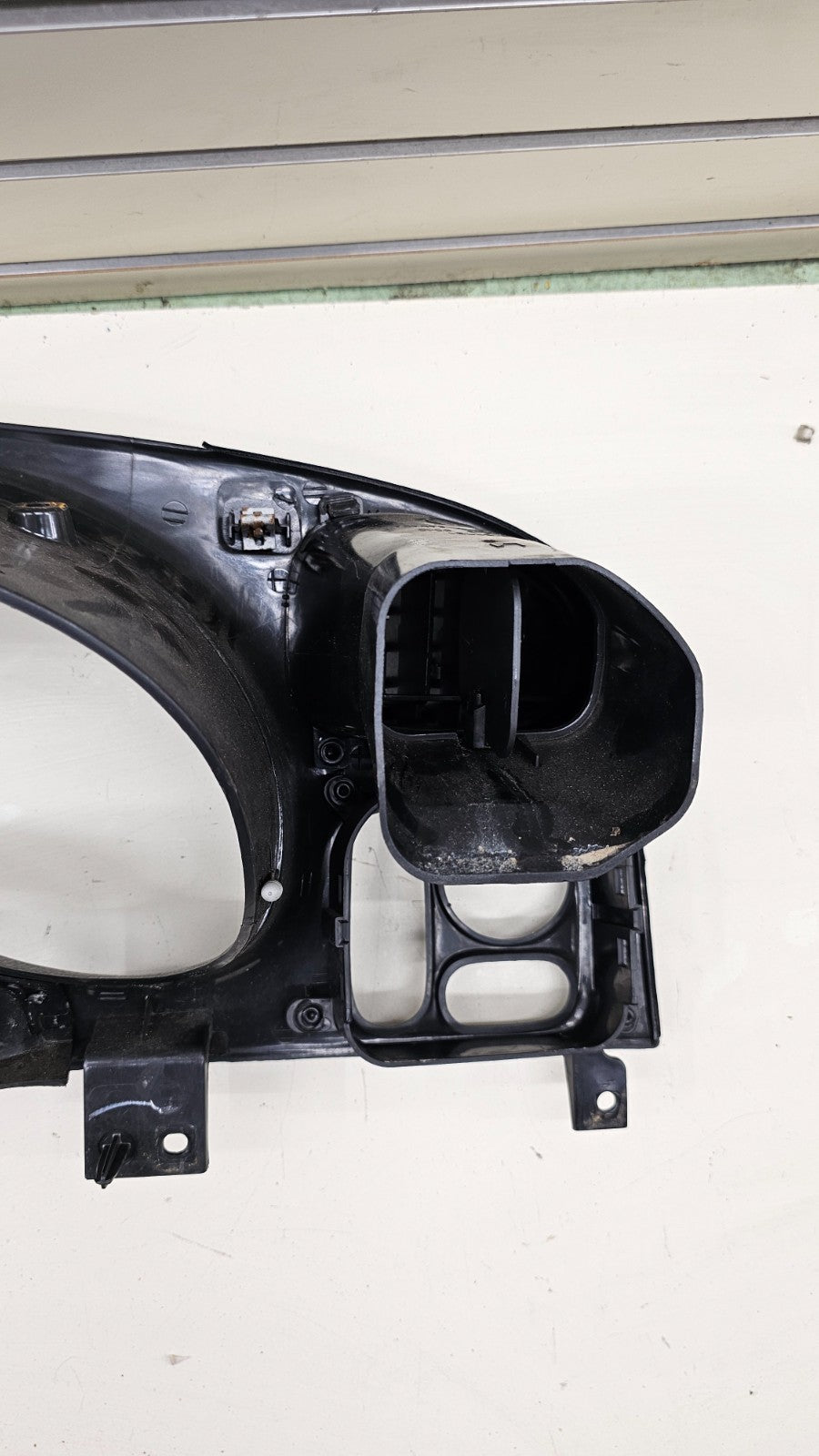 02-09 Trailblazer Dash Instrument Cluster Speedometer Bezel Trim Panel Black C10
