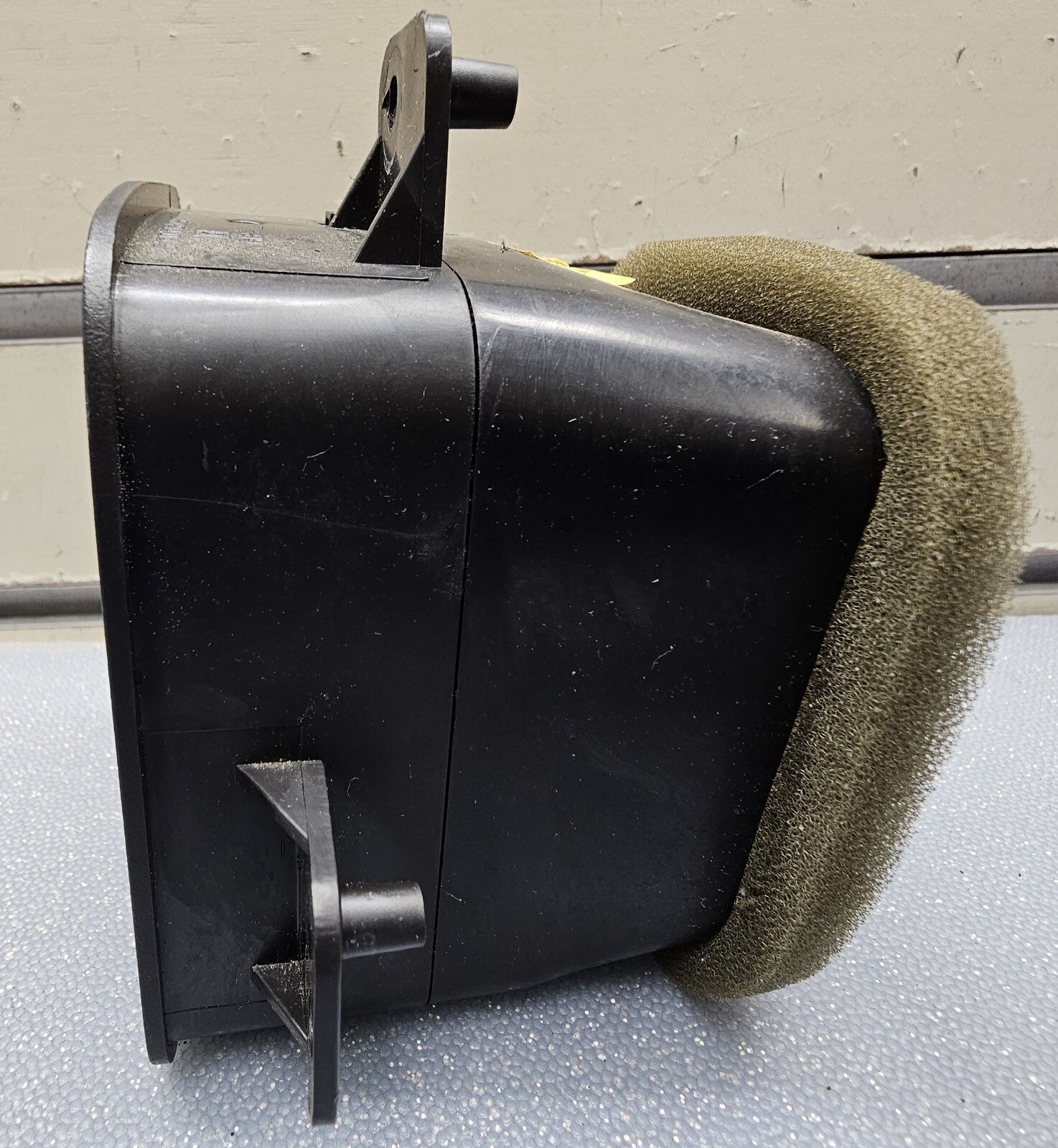 99-06 Silverado Sierra Dash Air Vent Left Driver Heater Climate Temperature OEM