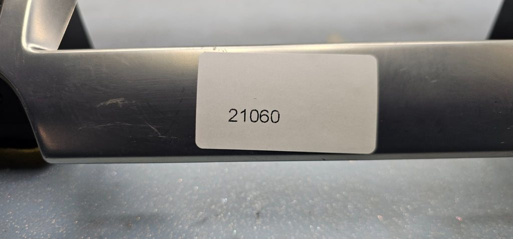 🔥09-22 Lincoln MKS Radio Stereo Display Dash Trim Panel Bezel Silver