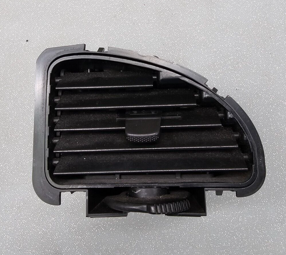 2003-2011 Lincoln Town Car Dash Right Passenger A/C Heater Air Vent Temperature