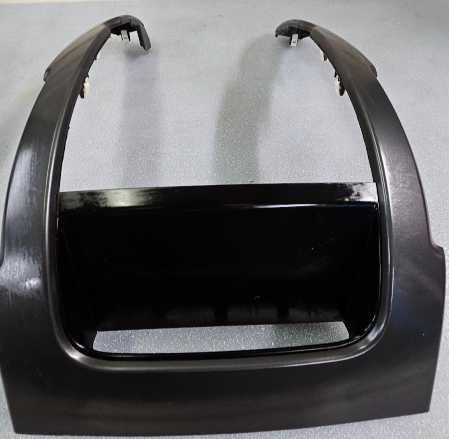 🔥11-13 Kia Sorento LX  AM FM Radio Stereo Bezel Dash Trim Surround Panel OEM