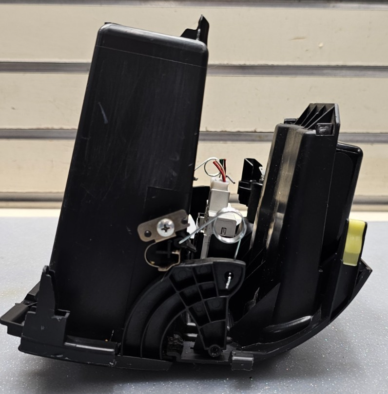 🔥04-06 Scion XB Center Dash Console Lighter Ashtray Ash Tray Console Black OEM