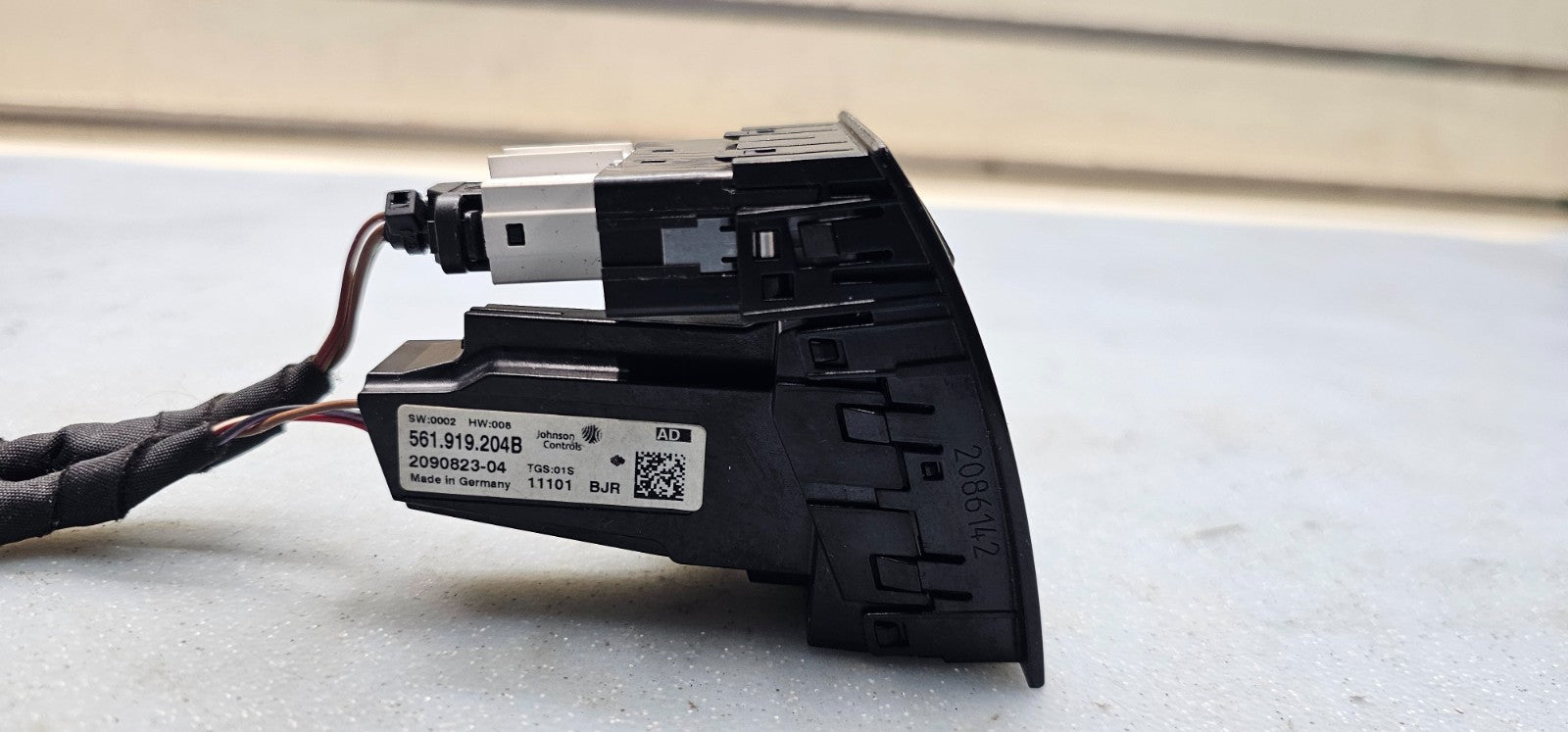 🔥12-15 VW PASSAT DASH HAZARD SWITCH WITH CLOCK BLACK OEM