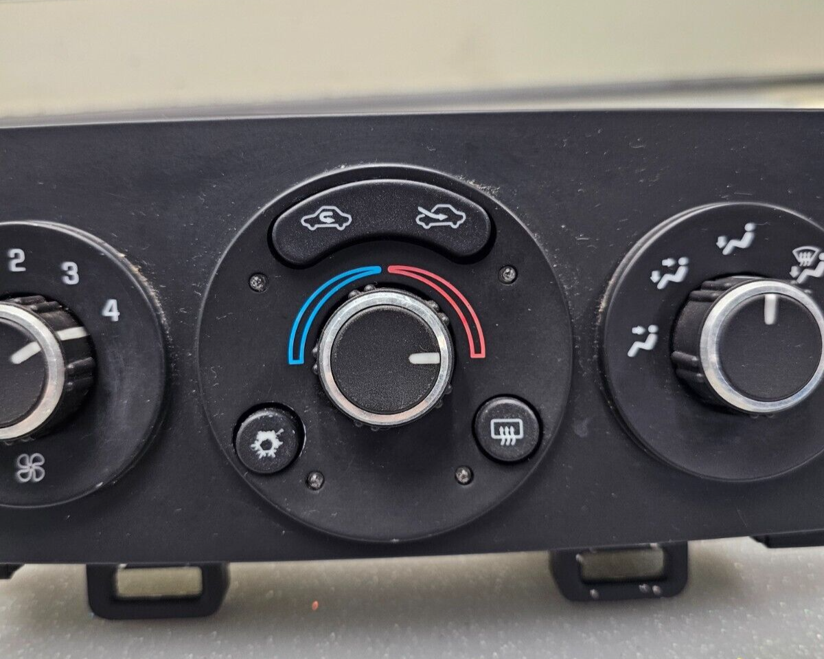 🔥04-07 Chevy Malibu Dash AC Heater Climate Temperature Control Air Conditioner