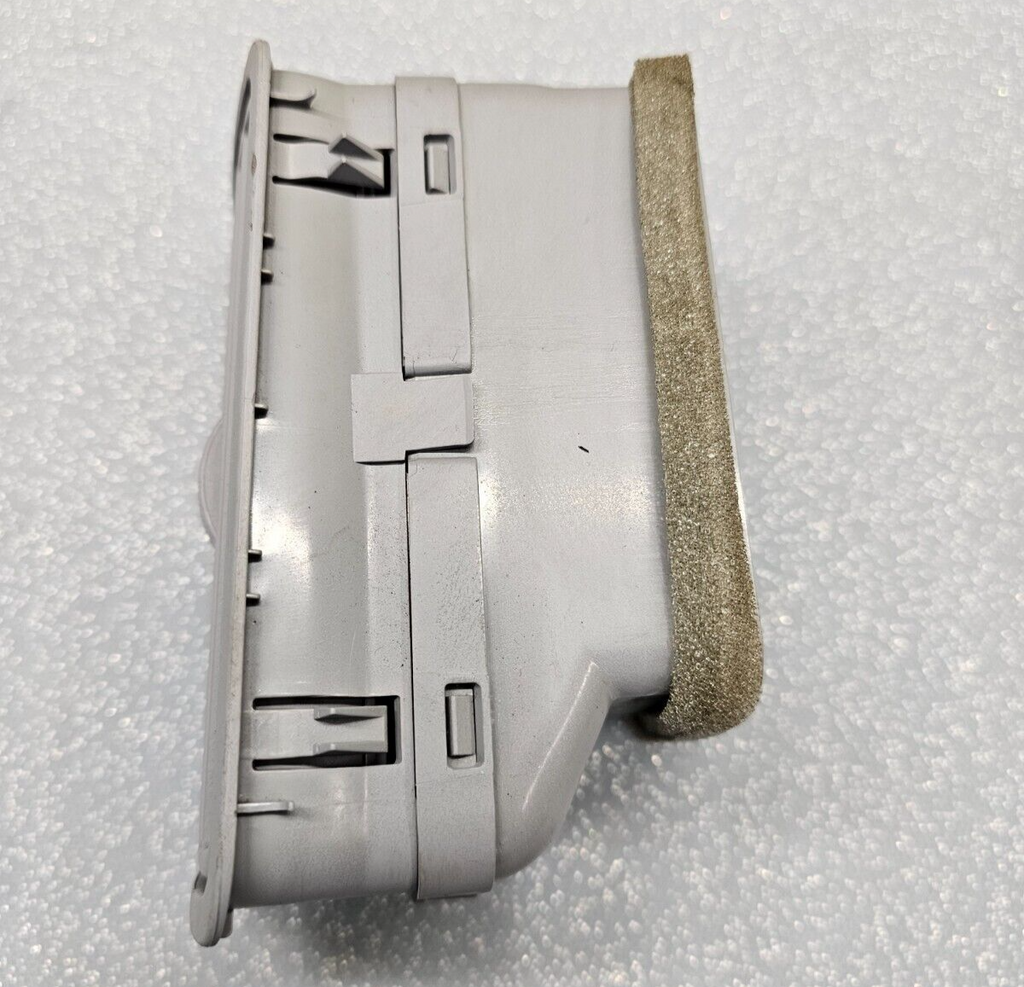 🔥05-09 BUICK LACROSSE DASH RIGHT PASSENGER AC AIR VENT HEATER CONDITIONING Gray