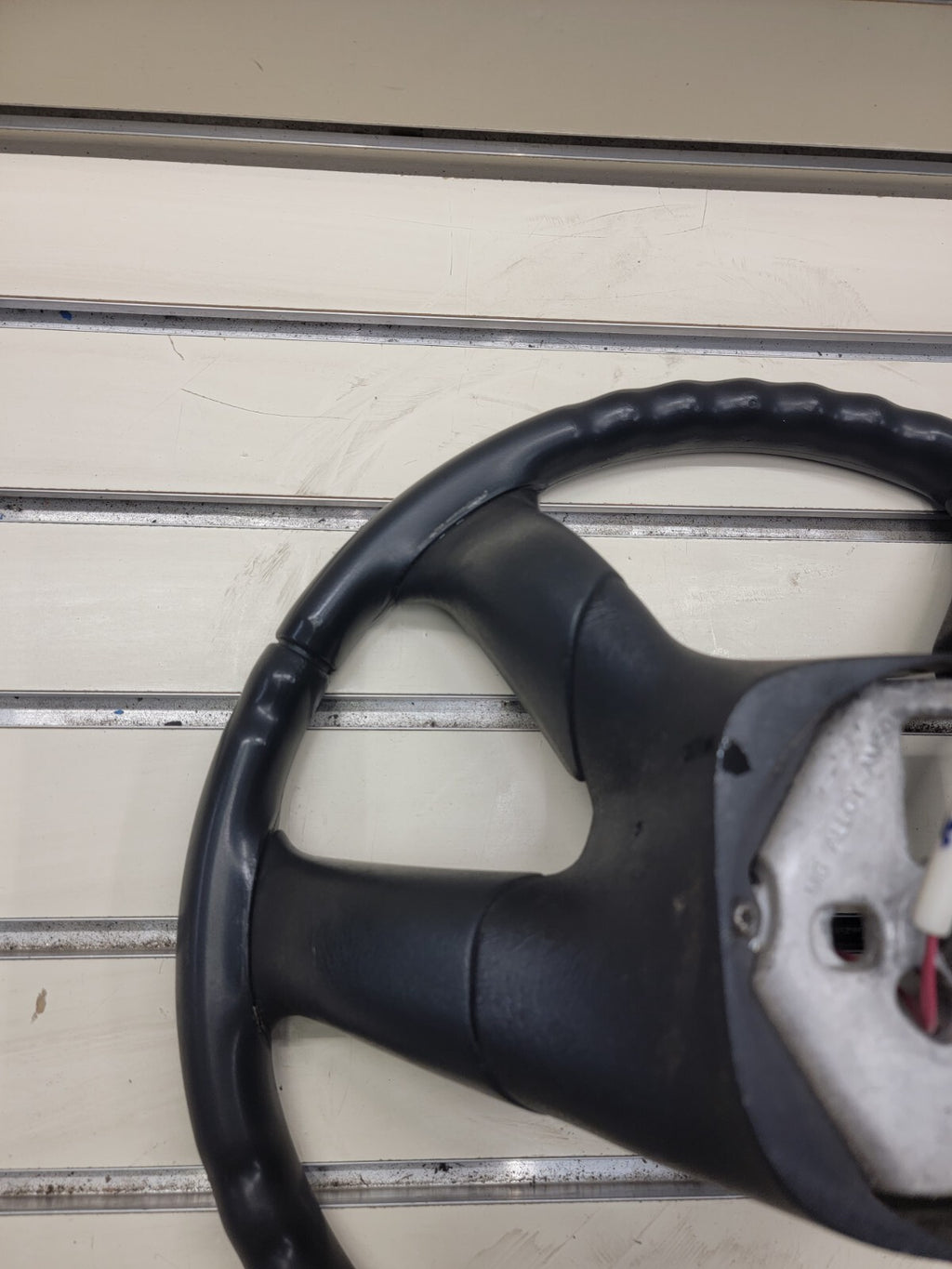 🔥03-06 SILVERADO SIERRA YUKON TAHOE SUBURBAN STEERING WHEEL LEATHER BLACK
