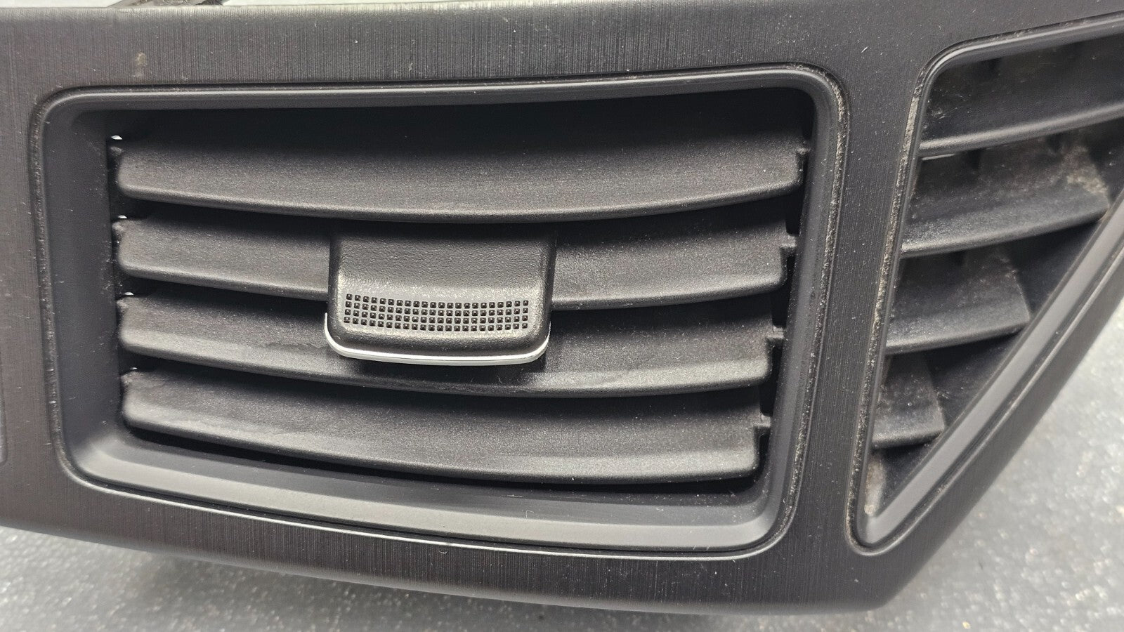 🔥11-14 HYUNDAI SONATA DASH RIGHT PASSENGER AC A/C AIR VENT HEATER PANEL BLACK