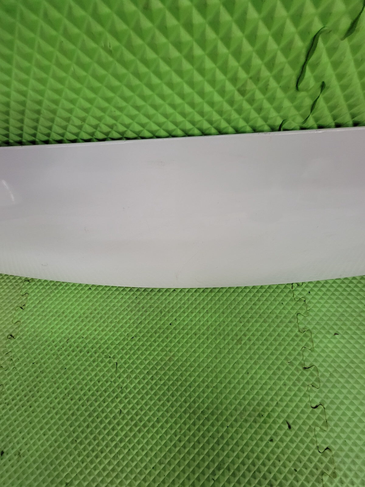 11-20 Dodge Grand Caravan Rear Upper Hatch Spoiler Wing Mount Break Light White