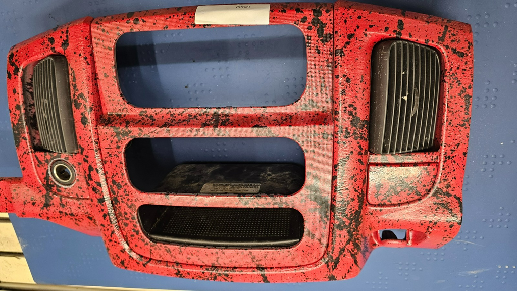 🔥02-05 Dodge RAM Dash RADIO Audio Stereo Bezel Climate Trim Panel RED B10