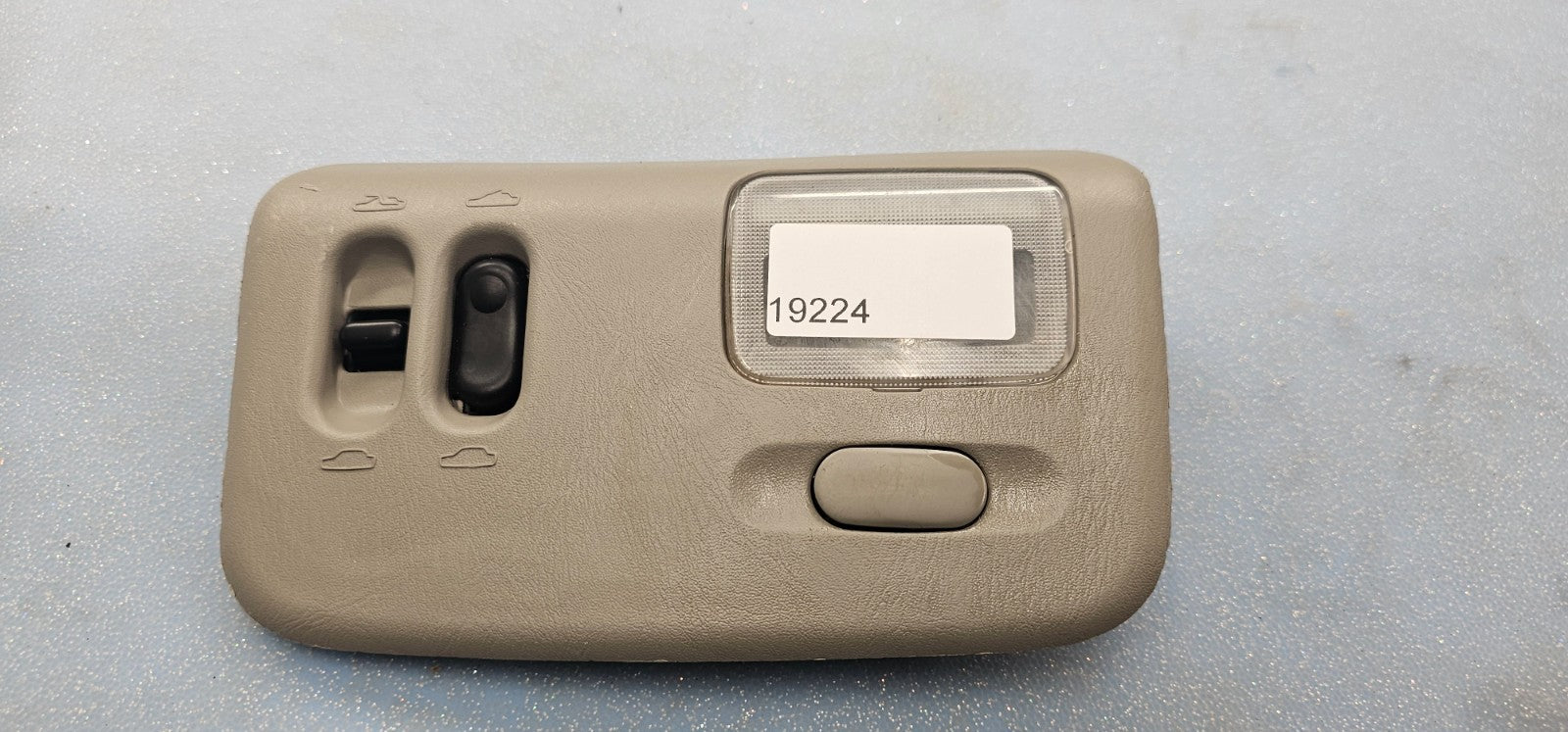 🔥2002-2006 Nissan Altima sunroof switch dome light tan OEM