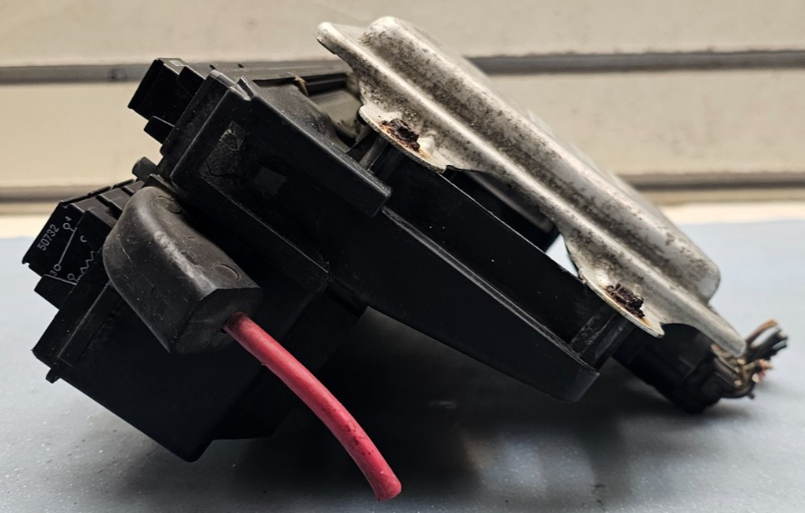 🔥2007 Aspen Durango Engine Wiring TIPM Fuse Relay Box Integrated Power Module