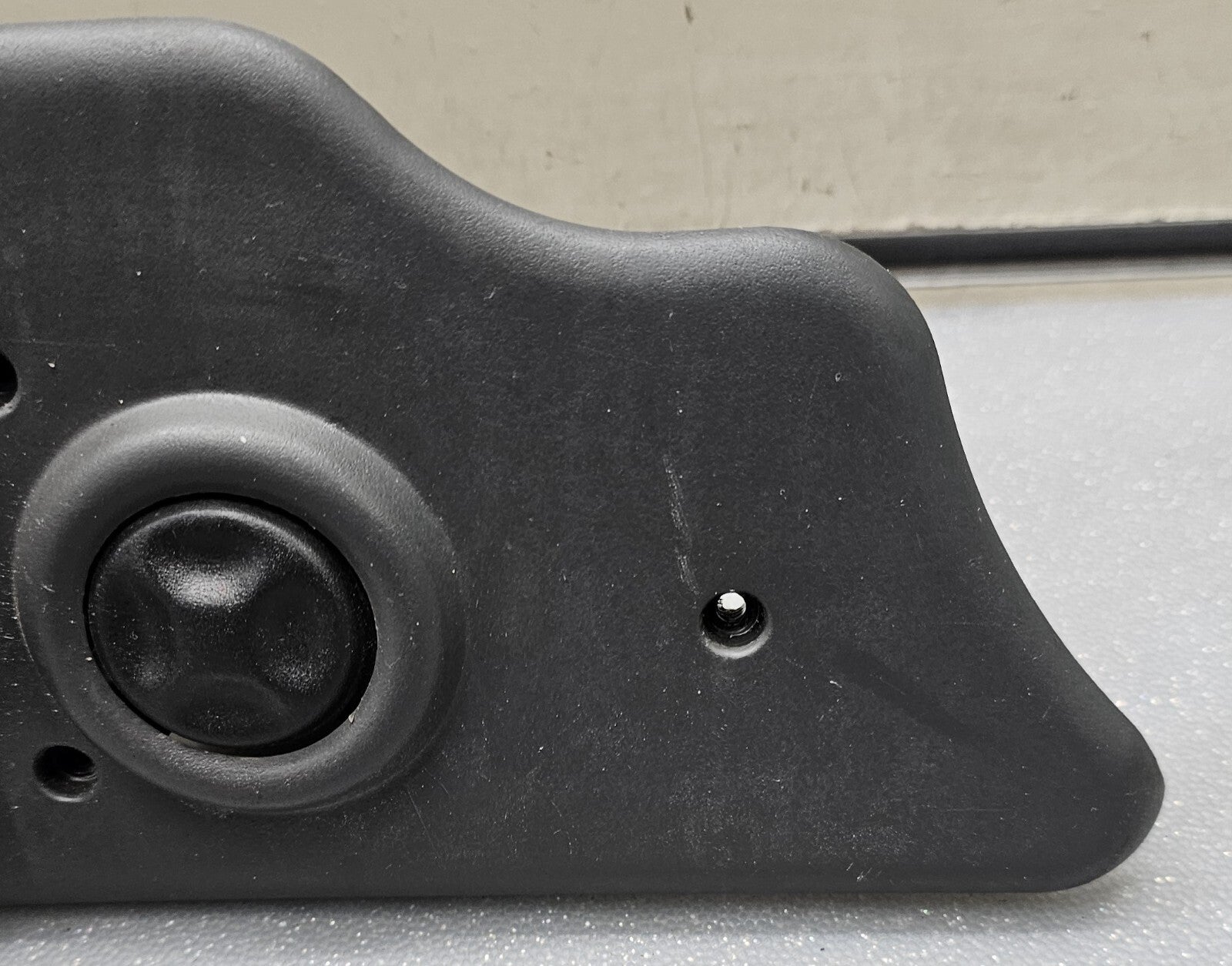 🔥03-06 SILVERADO SIERRA Front right  Power Seat Adjuster Heat SWITCH Bezel OEM