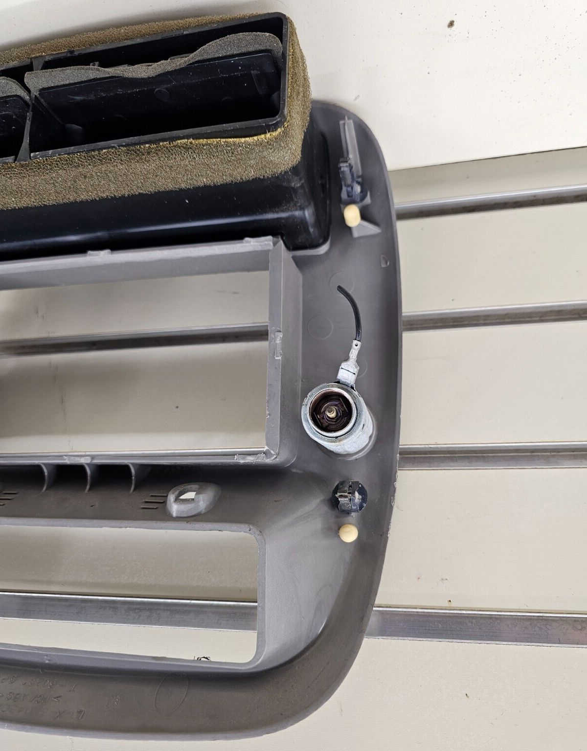 95-10 Ford Ranger EXPLORER Center Dash Radio Trim Surround Bezel Trim SILVER B2