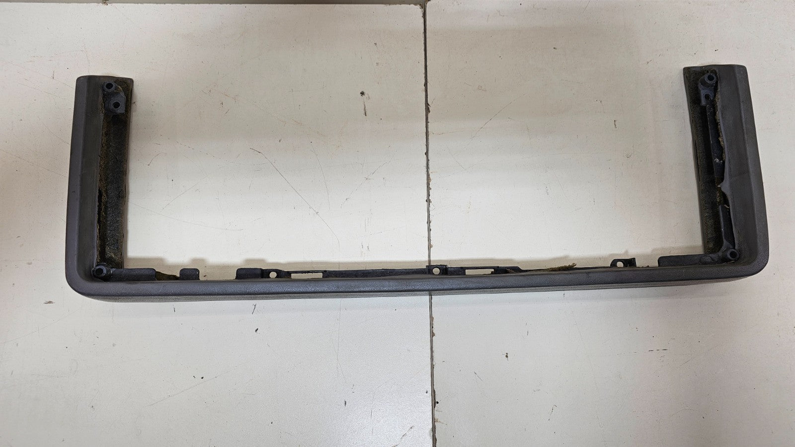 🔥88-94 CHEVY GMC CK SUBURBAN Dash Instrument Cluster Speedometer Bezel Black C2