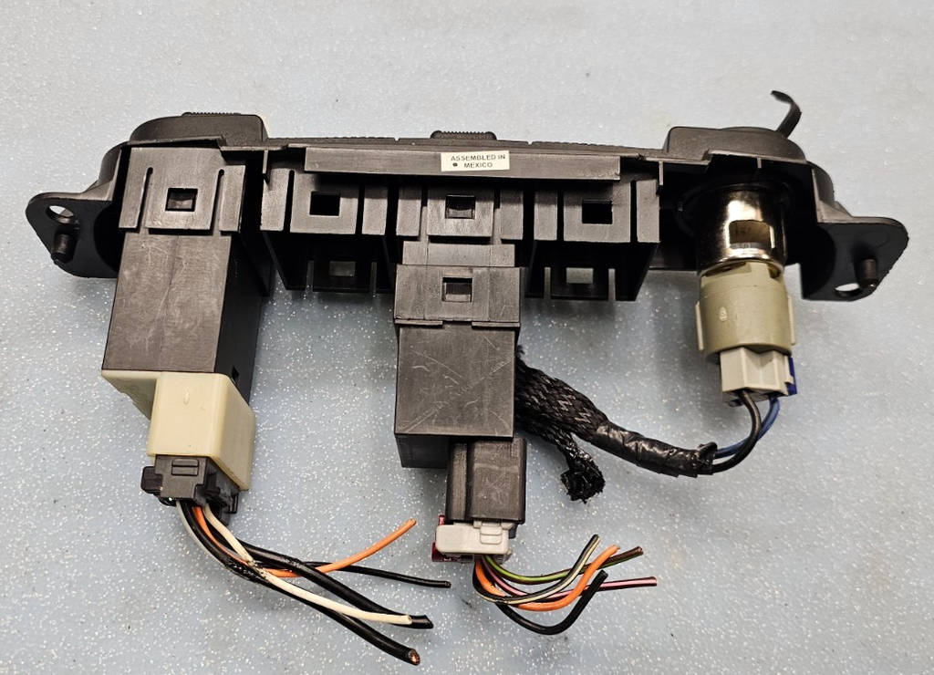🔥2001-2005 CHRYSLER PT CRUISER REAR DEFROST DEFOG OUTLET SWITCH CONTROL OEM