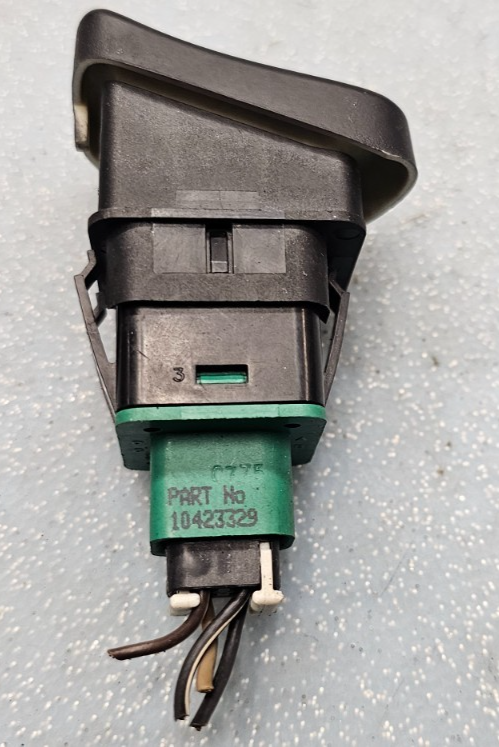 🔥2000-2005 Chevrolet Impala Trac Off Switch Button OEM BLACK